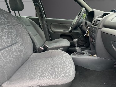 Renault clio campus 1.2 16v 75 campus  authentique - faible kilometrage occasion simplicicar lagny  simplicicar simplicibike...