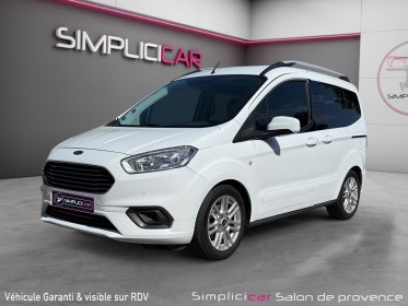 Ford tourneo courier 1.0  100cv/radar av ar/attelage/carplay android/entretien ford/ occasion simplicicar salon de provence...