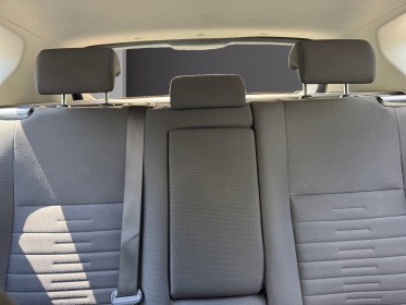 Toyota auris my17 hybride 136h collection/ camera de recul / line assist / garantie 12 mois occasion paris 17ème (75)(porte...