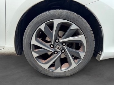 Toyota auris my17 hybride 136h collection/ camera de recul / line assist / garantie 12 mois occasion paris 17ème (75)(porte...