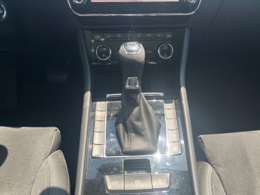 Skoda superb 2.0 tdi 150 scr fap dsg7 style toit ouvrant siège électrique hayon électrique révision pour la vente......
