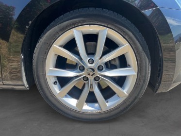 Skoda superb 2.0 tdi 150 scr fap dsg7 style toit ouvrant siège électrique hayon électrique révision pour la vente......