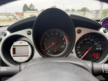 Nissan 370z coupe 3.7 v6 331 pack a / garantie 12 mois occasion simplicicar rouen simplicicar simplicibike france