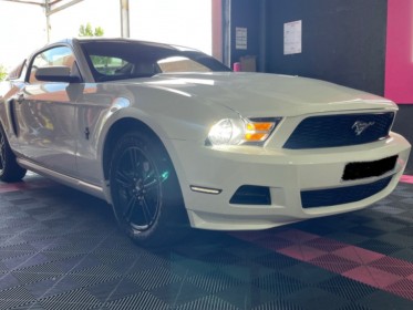 Ford mustang coupe  4.0 v6 premium occasion simplicicar meaux simplicicar simplicibike france