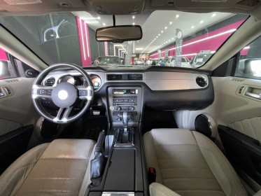 Ford mustang coupe  4.0 v6 premium occasion simplicicar meaux simplicicar simplicibike france