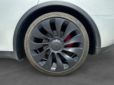 Tesla model y performance 514ch dual motor awd garantie constructeur 2028 occasion simplicicar perpignan  simplicicar...
