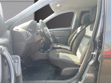 Dacia duster 1.5 dci 110 4x2 ambiance garantie 12mois occasion parc voitures beauvais simplicicar simplicibike france
