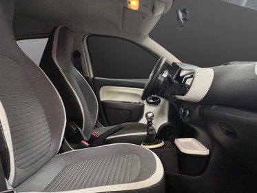 Renault twingo iii 0.9 tce 90 energy intens - garantie 12 mois occasion simplicicar lyon ouest simplicicar simplicibike france