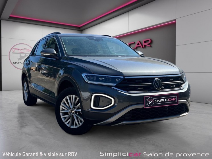Volkswagen t-roc 1.0 tsi 110 /bvm6 life/camera ar/radar av ar/carplay/1er main/entretien vw occasion simplicicar salon de... Volkswagen t-roc 1.0 tsi 110 /bvm6 life/camera ar/radar av ar/carplay/1er main/entretien vw occasion simplicicar salon de...