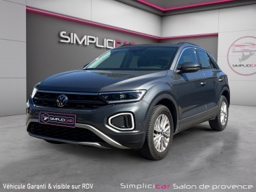 Volkswagen t-roc 1.0 tsi 110 /bvm6 life/camera ar/radar av ar/carplay/1er main/entretien vw occasion simplicicar salon de...