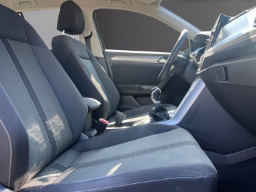 Volkswagen t-roc 1.0 tsi 110 /bvm6 life/camera ar/radar av ar/carplay/1er main/entretien vw occasion simplicicar salon de...