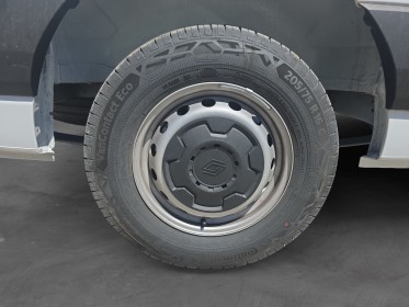 Renault master fourgon tva recuperable gn trac f3500 l2h2 blue dci 150 confort occasion avignon (84) simplicicar simplicibike...