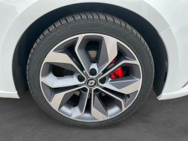 Renault megane iv berline dci 130 energy gt line occasion simplicicar limoges  simplicicar simplicibike france