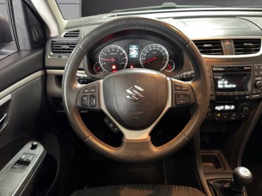 Suzuki swift 1.2 vvt glx toit ouvrant ouverture sans clef climatisation garantie 12 mois occasion simplicicar narbonne...