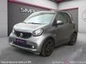 Smart fortwo coupe 0.9 90 ch ss ba6 prime toit pano sièges chauffants camera sort de révision garantie 12 mois occasion...