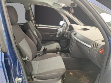 Opel meriva 1.7 cdti - 100 cosmo ct -6 mois triangle changé pneus avant neuf supports moteurs ok occasion simplicicar amiens...