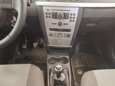 Opel meriva 1.7 cdti - 100 cosmo ct -6 mois triangle changé pneus avant neuf supports moteurs ok occasion simplicicar amiens...