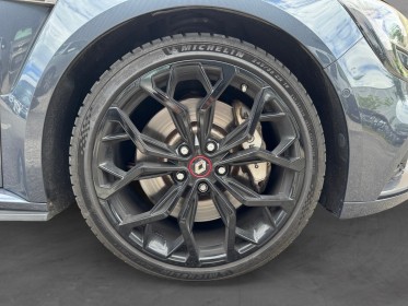 Renault megane iv berline tce 280 energy edc rs occasion simplicicar lyon nord  simplicicar simplicibike france