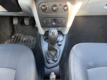 Dacia sandero 1.2 16v 75 ch ambiance bluetooth, radio, climatisation, vitres av Électriques, garantie 12 mois occasion...