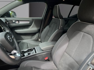 Volvo xc40 b3 ultimate dct7 harman cardon sièges chauffants volant chauffant toit ouvrant garantie 12 mois occasion...