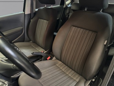 Volkswagen polo 1.0 60 série limitée edition garantie 12 mois occasion simplicicar saint-jean simplicicar simplicibike france