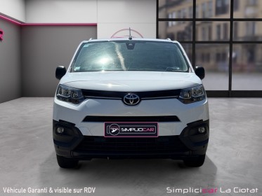 Toyota  proace city  1.5 hdi 100  business vehicule premiere main origine france entretien complet occasion simplicicar la...