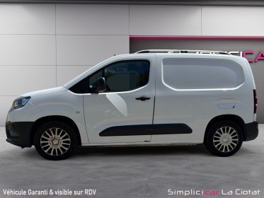 Toyota  proace city  1.5 hdi 100  business vehicule premiere main origine france entretien complet occasion simplicicar la...