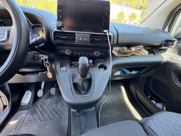 Toyota  proace city  1.5 hdi 100  business vehicule premiere main origine france entretien complet occasion simplicicar la...