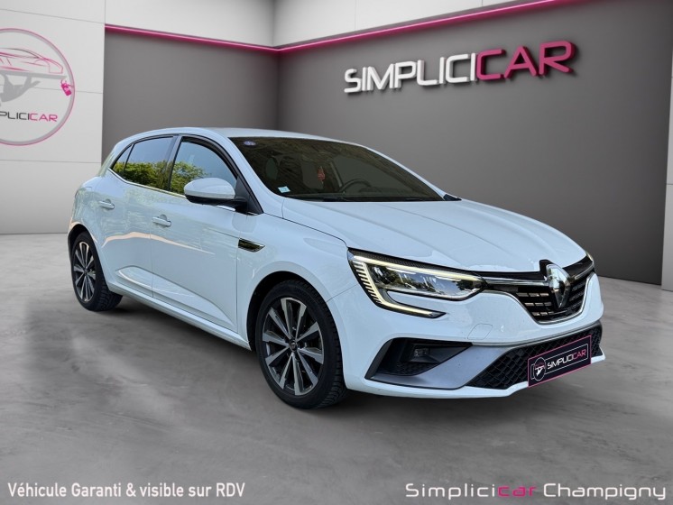 Renault megane iv berline tce 140 r.s. line - garantie 12mois - premiere main - entretien complet renault - carplay -... Renault megane iv berline tce 140 r.s. line - garantie 12mois - premiere main - entretien complet renault - carplay -...