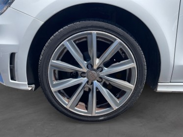 Audi a1 a1 1.2 tfsi 86 s line / rÉvision ok / ct ok / factures d'entretiens/ phares xÉnons / clim / garantie 12 mois...