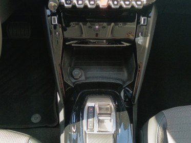 Peugeot 2008 e-2008 100 kw 136 ch / finition allure / boite automatique / 300 kms autonomie occasion réunion ville st pierre...