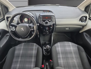 Peugeot 108 vti 72ch bvm5 style top! ou 124 euros par mois occasion parc voitures beauvais simplicicar simplicibike france