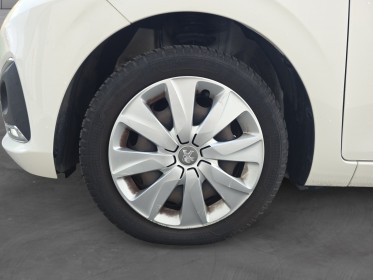 Peugeot 108 vti 72ch bvm5 style top! ou 124 euros par mois occasion parc voitures beauvais simplicicar simplicibike france