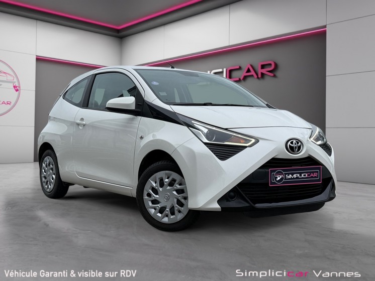 Toyota aygo mc18 1.0 vvt-i x-play x-app moteur à chaine garantie jusqu'en 2030 occasion scl 56 - simplicicar vannes...