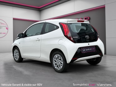 Toyota aygo mc18 1.0 vvt-i x-play x-app moteur à chaine garantie jusqu'en 2030 occasion scl 56 - simplicicar vannes...