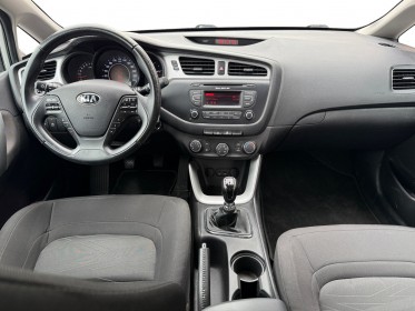 Kia cee'd 1.4 100 ch isg style occasion simplicicar velay simplicicar simplicibike france