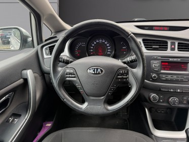 Kia cee'd 1.4 100 ch isg style occasion simplicicar velay simplicicar simplicibike france