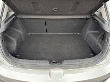 Kia cee'd 1.4 100 ch isg style occasion simplicicar velay simplicicar simplicibike france