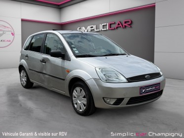Ford fiesta 1.4 tdci fun - garantie 12mois - radio non fonctionnel - clim - ideale jeune permis - consommation faible...