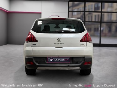 Peugeot 3008 1.2 puretech 130ch ss bvm6 allure - courroie changée - garantie 12 mois occasion simplicicar lyon ouest...