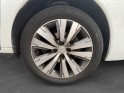 Peugeot 3008 1.2 puretech 130ch ss bvm6 allure - courroie changée - garantie 12 mois occasion simplicicar lyon ouest...