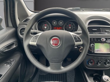 Fiat punto serie 8 1.2 69 ch easy courroie de distribution pour la vente radar de recul / gps / bluetooth garantie 12 mois...