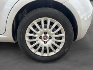 Fiat punto serie 8 1.2 69 ch easy courroie de distribution pour la vente radar de recul / gps / bluetooth garantie 12 mois...