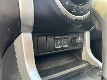 Isuzu d-max crew cab 1.9 4x4 bva solar plus - attelage - caméra - siège cuir électrique chauffant - garantie 12 mois...