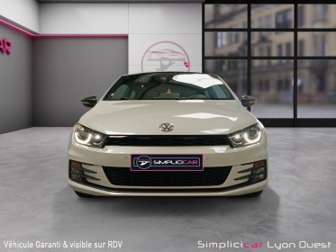 Volkswagen scirocco 2.0 tdi 150 dsg6 carat / garantie 12 mois occasion simplicicar lyon ouest simplicicar simplicibike france