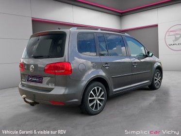 Volkswagen touran 2.0 l  tdi 140 ch bluemotion confortline révisée garantie 12 mois occasion simplicicar vichy simplicicar...