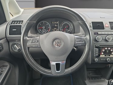 Volkswagen touran 2.0 l  tdi 140 ch bluemotion confortline révisée garantie 12 mois occasion simplicicar vichy simplicicar...