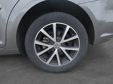 Volkswagen touran 2.0 l  tdi 140 ch bluemotion confortline révisée garantie 12 mois occasion simplicicar vichy simplicicar...