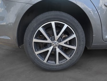 Volkswagen touran 2.0 l  tdi 140 ch bluemotion confortline révisée garantie 12 mois occasion simplicicar vichy simplicicar...