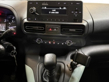 Citroen berlingo taille xl puretech 110 - 7 places - ss live - garantie 12 mois occasion simplicicar bretigny-sur-orge...
